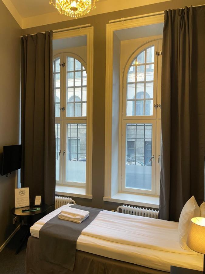 Unique Hotel 3*